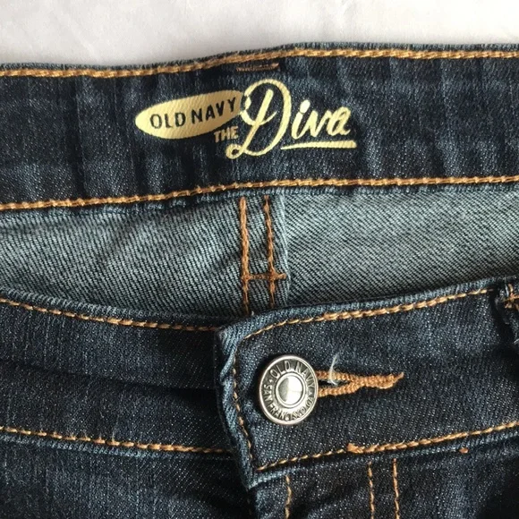 Old Navy The Diva Bootcut Jeans - Picture 3 of 12